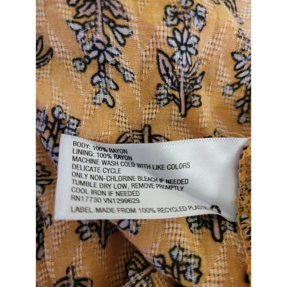 Women's 1/4 Button Down Flutter Sleeve Blouse -Knox Rose Sahara Gold Floral  XS - Picture 4 of 7